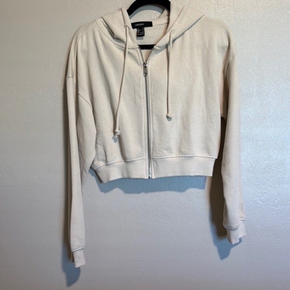 Forever 21 zip up sweater size small